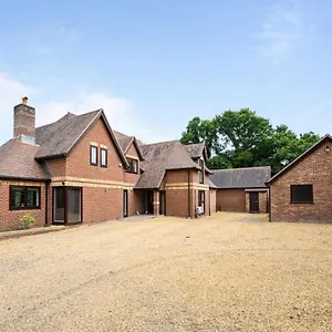 villa-the-pines.tophotelsbath.com/